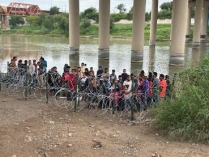 74 Central American migrants in Eagle Pass. (Law Enforcement Photo)