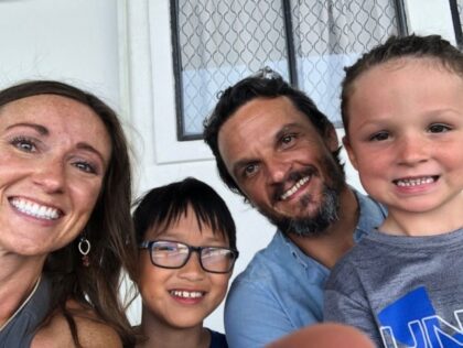 Kentucky family adopts son from China